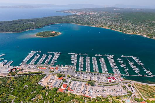 Marina Punat Grupa podržava zajednicu donacijom od 20.000 EUR i novim programom stipendiranja